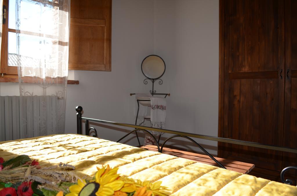 Residence Lucignano Cameră foto